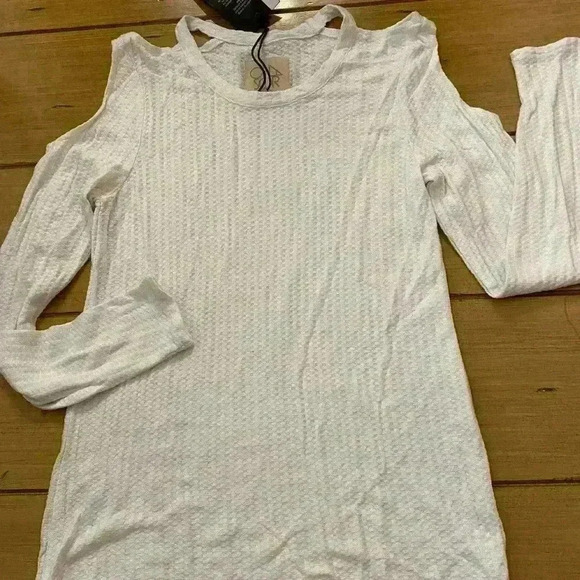 Chaser Womens cold shoulder long sleeve thin waffle print white casual NEW top - Picture 1 of 13